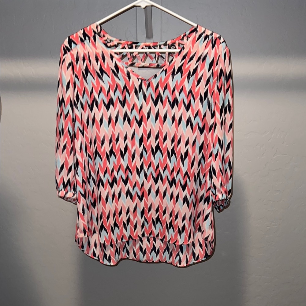 by & by Graphic Blouse Relaxed Fit